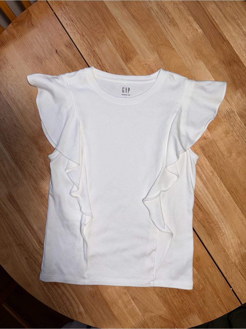 GAP Cream Ruffle Sleeve Top